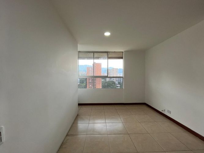 Apartamento de 3 alcobas en venta en El Poblado, Medellín, 140 m² · foto 6 de 20