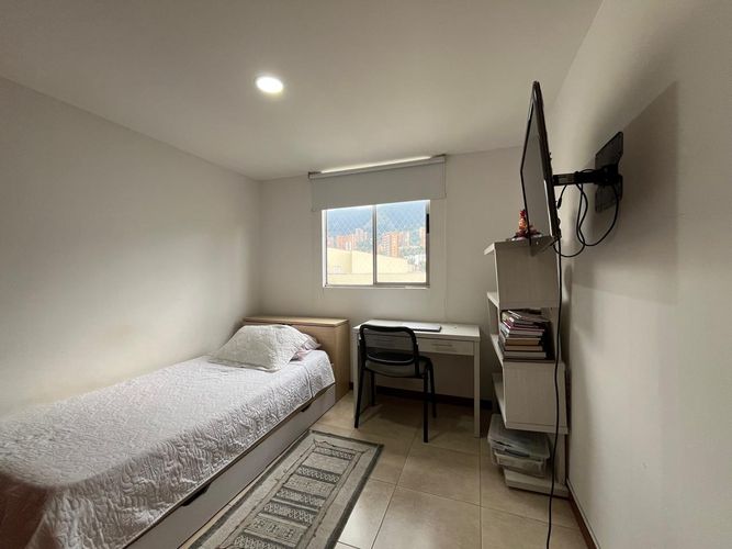 Apartamento de 3 alcobas en venta en El Poblado, Medellín, 140 m² · foto 12 de 20