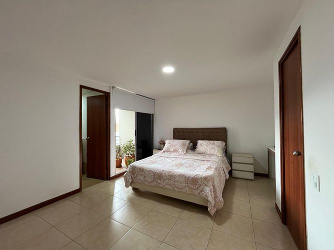 Apartamento de 3 alcobas en venta en El Poblado, Medellín, 140 m² · foto 15 de 20