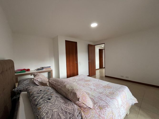 Apartamento de 3 alcobas en venta en El Poblado, Medellín, 140 m² · foto 17 de 20