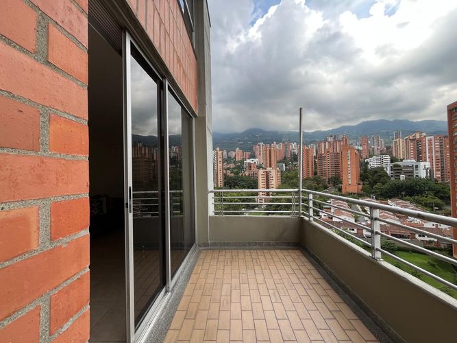 Apartamento de 3 alcobas en venta en El Poblado, Medellín, 140 m² · foto 20 de 20