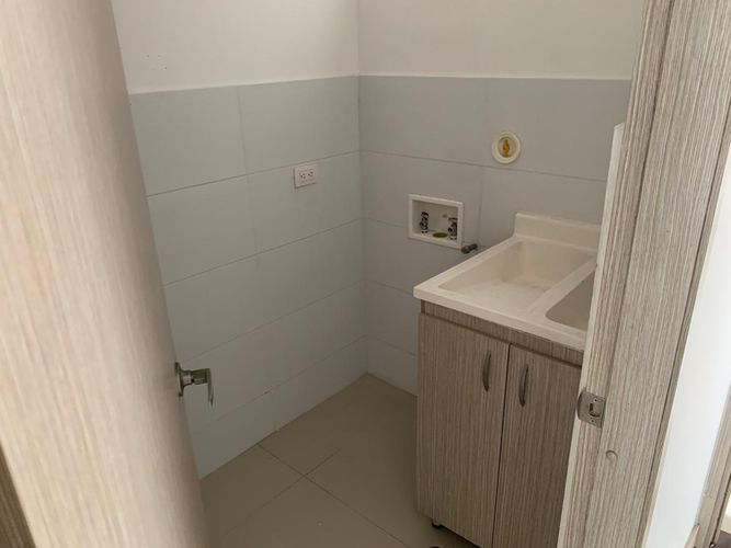Apartamento de 3 alcobas en venta en Santa Teresita, Cali, 152 m² · foto 9 de 19