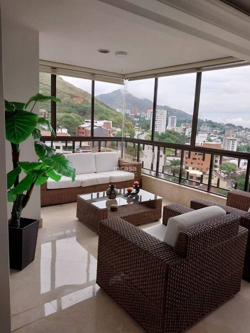 Apartamento de 3 alcobas en venta en Cristales, Cali, 350 m² · foto 7 de 20