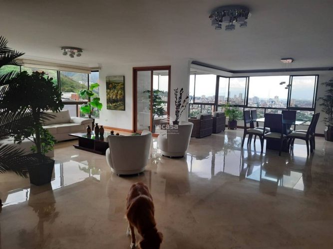 Apartamento de 3 alcobas en venta en Cristales, Cali, 350 m² · foto 4 de 20