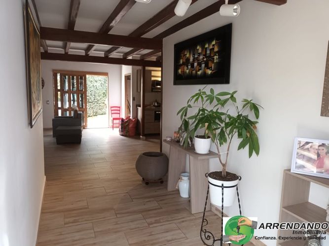 Casa de 3 alcobas en venta en San Antonio De Prado, Medellín, 299 m² · foto 4 de 23
