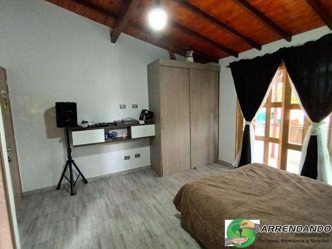 Casa de 3 alcobas en venta en San Antonio De Prado, Medellín, 299 m² · foto 15 de 23