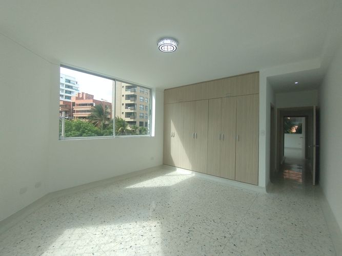 Apartamento de 3 alcobas en venta en El Castillo, Barranquilla, 212 m² · foto 12 de 20