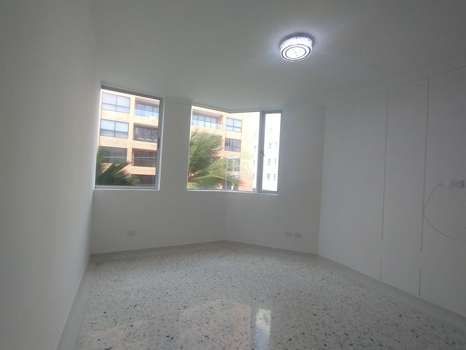 Apartamento de 3 alcobas en venta en El Castillo, Barranquilla, 212 m² · foto 13 de 20