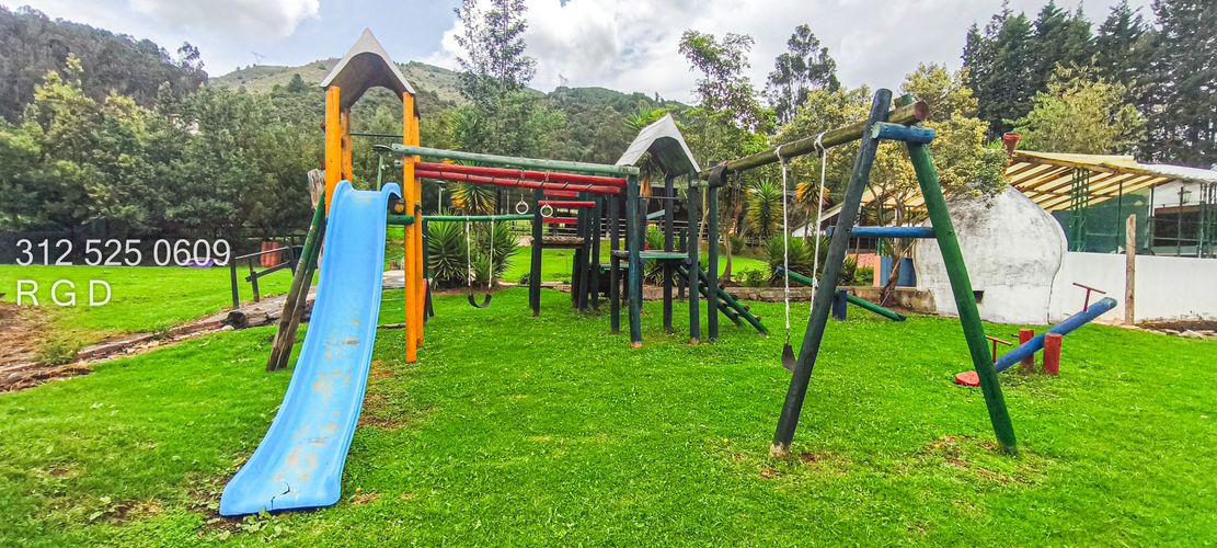 Casa de 4 alcobas en venta en Centro, Sopó · foto 24 de 24