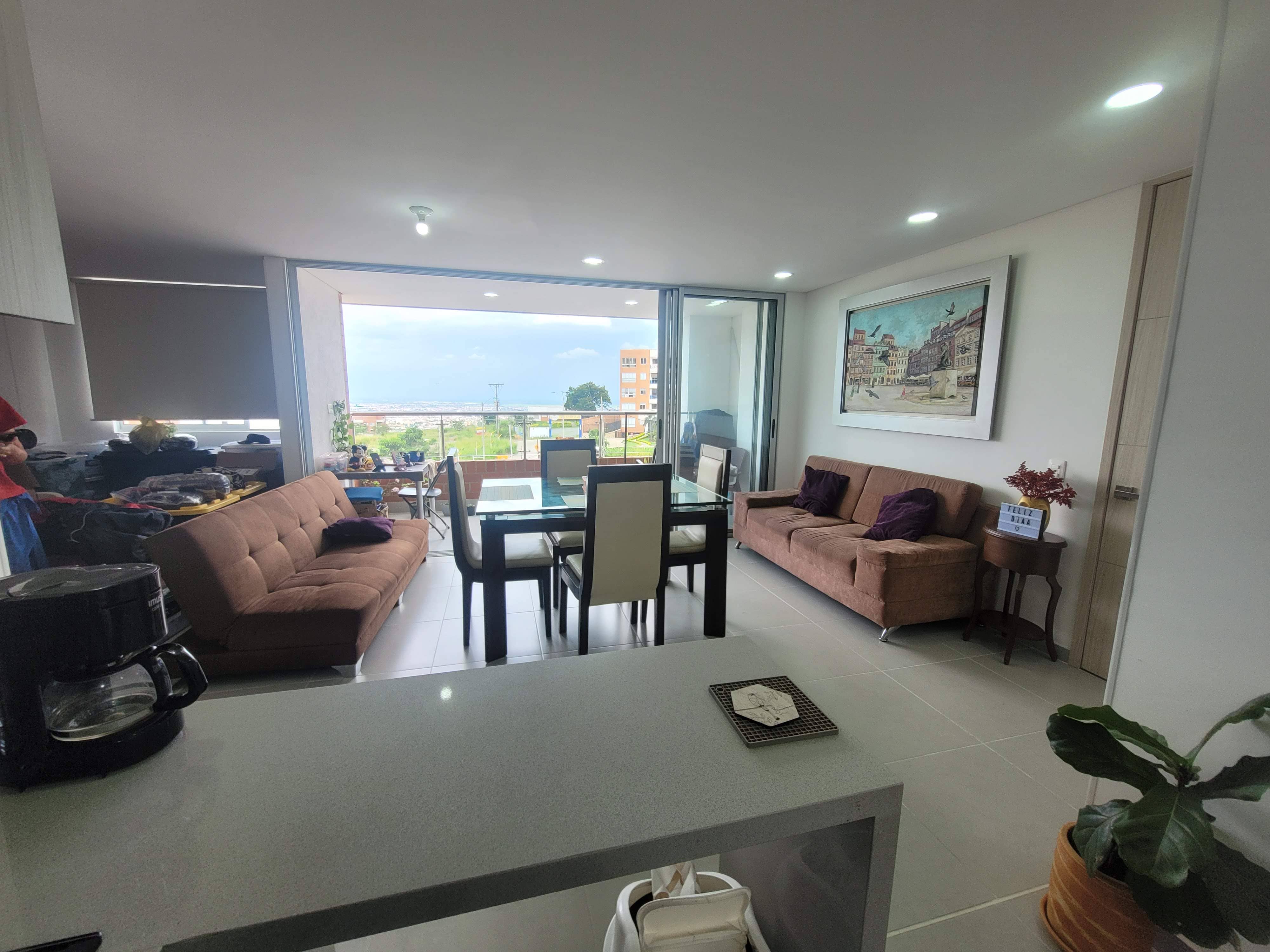 Apartamento en venta en Cristales, Cali · foto 2 de 18