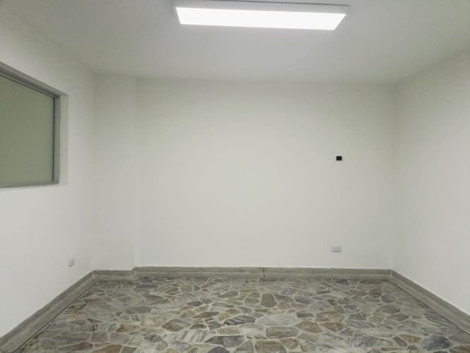 Oficina en arriendo en Laureles, Medellín, 200 m² · foto 9 de 17