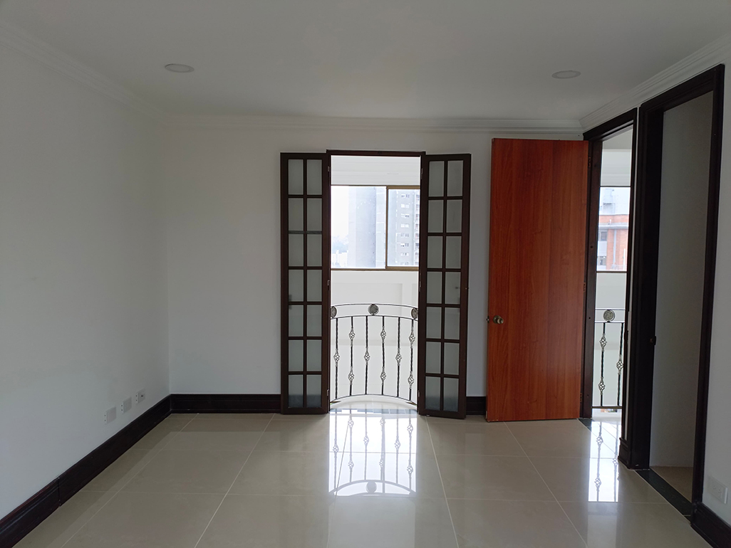 Apartamento en venta en Belén, Medellín 3