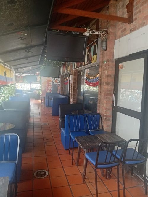 Local en arriendo en Delicias Norte, Chía, 9 m² · foto 2 de 9