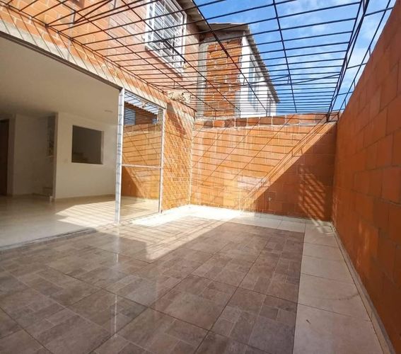 Casa de 3 alcobas en venta en La Morada, Jamundí, 91 m² · foto 4 de 21