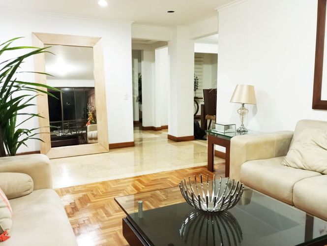 Apartamento de 3 alcobas en venta en La Florida, Medellín, 154 m² · foto 2 de 12