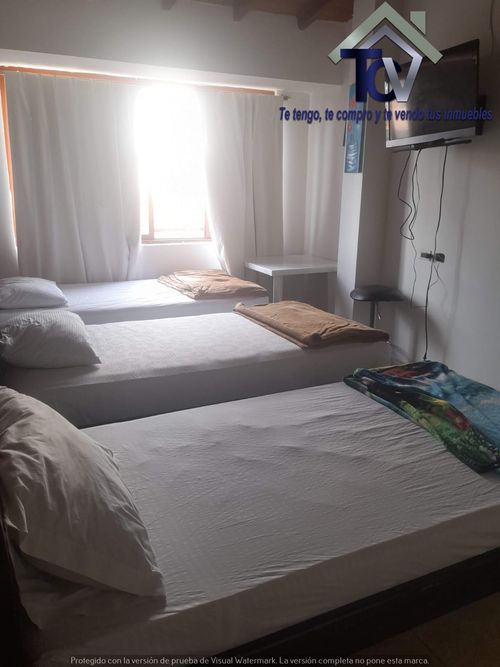 Casa de 16 alcobas en venta en San Francisco, Bucaramanga, 250 m² · foto 13 de 19