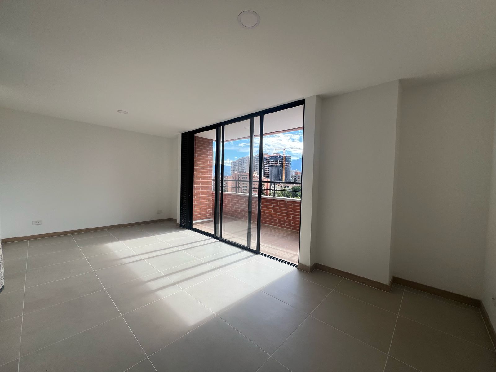 Apartamento en venta en Loma Linda, Envigado · foto 4 de 18