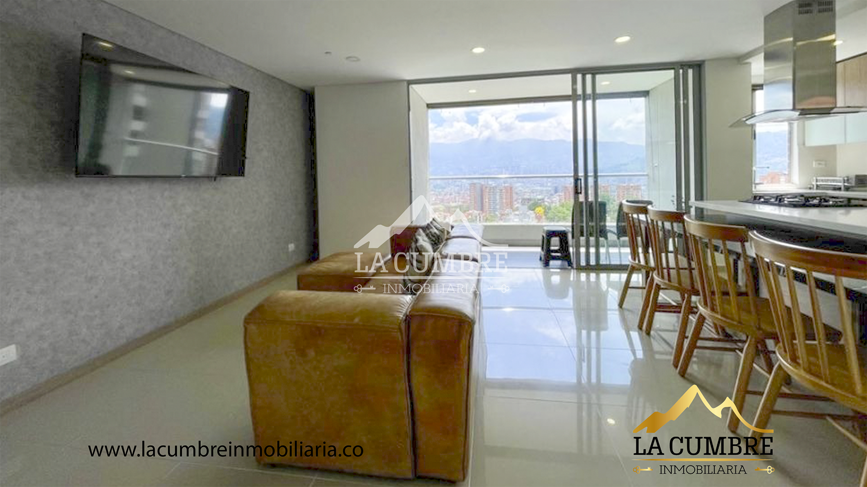 Apartamento en venta en Loma Del Esmeraldal, Envigado · foto 2 de 8