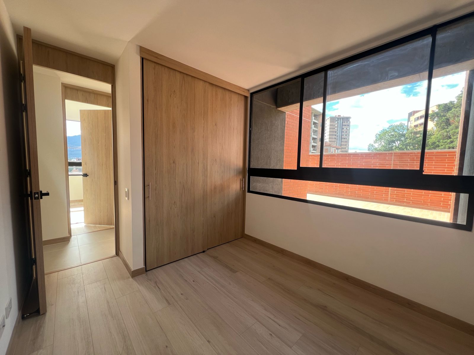 Apartamento en venta en Loma Linda, Envigado · foto 8 de 18