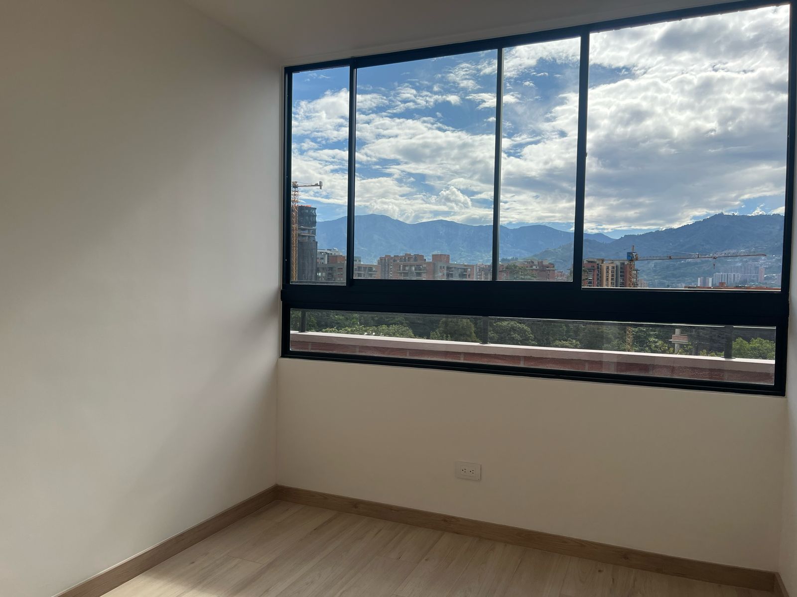 Apartamento en venta en Loma Linda, Envigado · foto 11 de 18