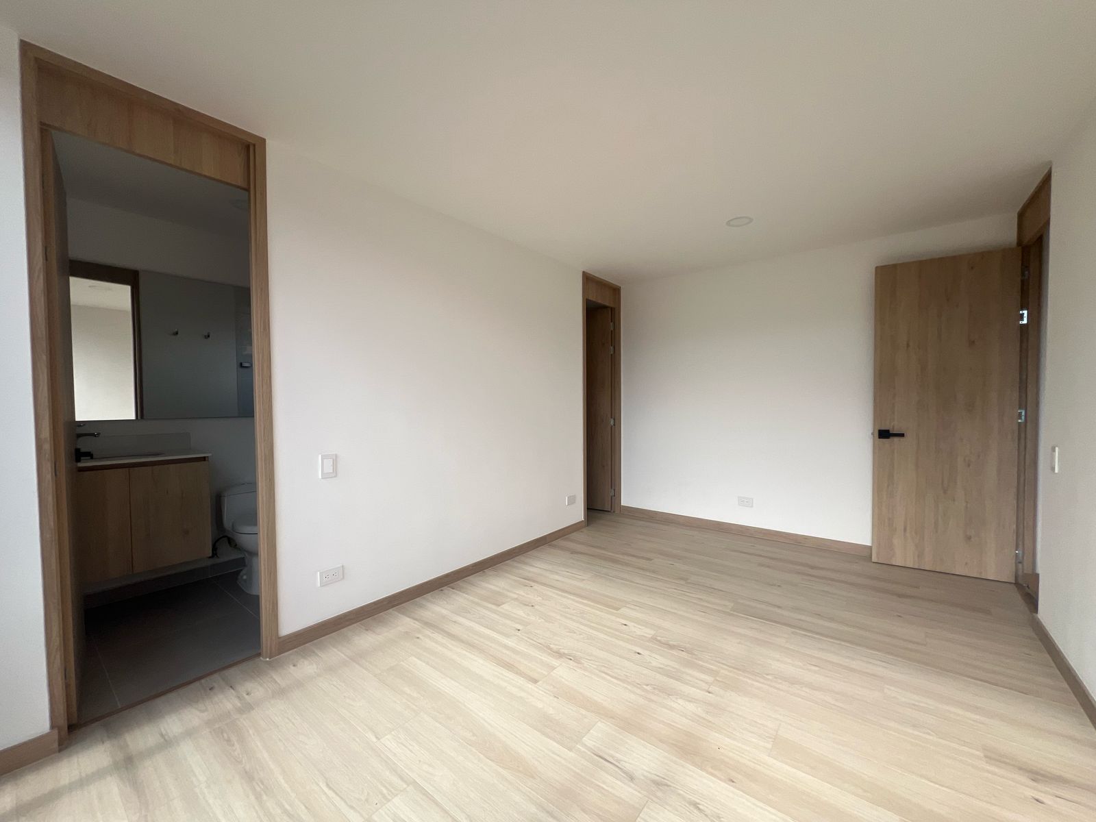 Apartamento en venta en Loma Linda, Envigado · foto 13 de 18