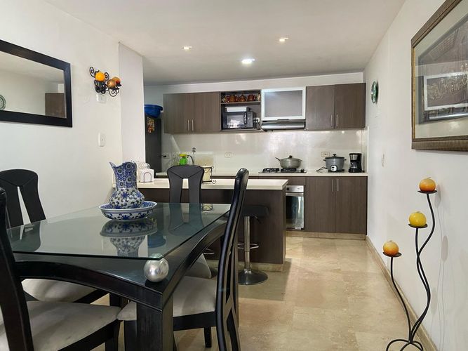 Apartamento de 4 alcobas en venta en San Jose, Sabaneta, 89 m² · foto 4 de 19