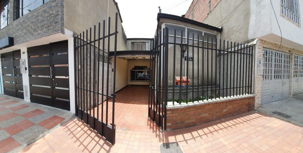 Casa de 3 alcobas en venta en Lucerna, Bogotá, 156 m² · foto 3 de 24