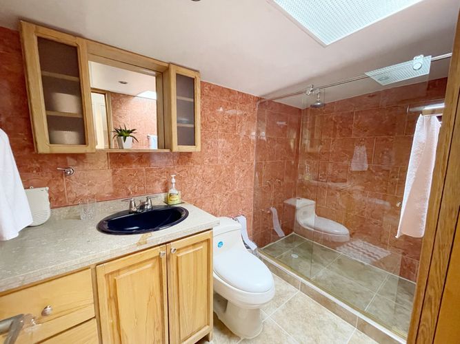 Apartamento de 3 alcobas en venta en Chico Norte, Bogotá, 315 m² · foto 5 de 24