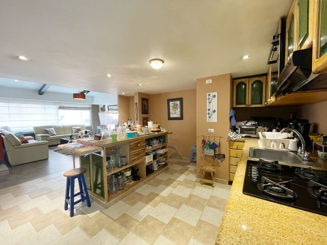 Apartamento de 3 alcobas en venta en Chico Norte, Bogotá, 315 m² · foto 16 de 24