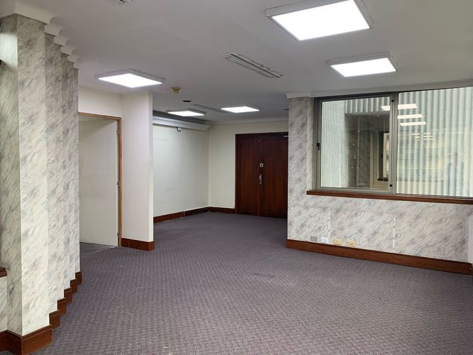 Oficina en arriendo en El Poblado, Medellín, 172 m² · foto 4 de 12