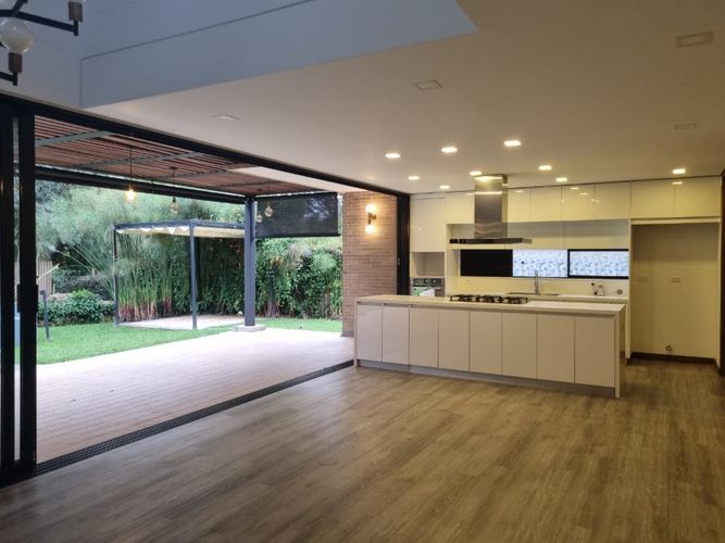 Casa de 3 alcobas en venta en Llano Grande, Rionegro, 272 m² · foto 10 de 18