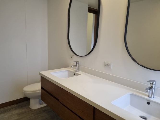 Casa de 3 alcobas en venta en Llano Grande, Rionegro, 272 m² · foto 18 de 18