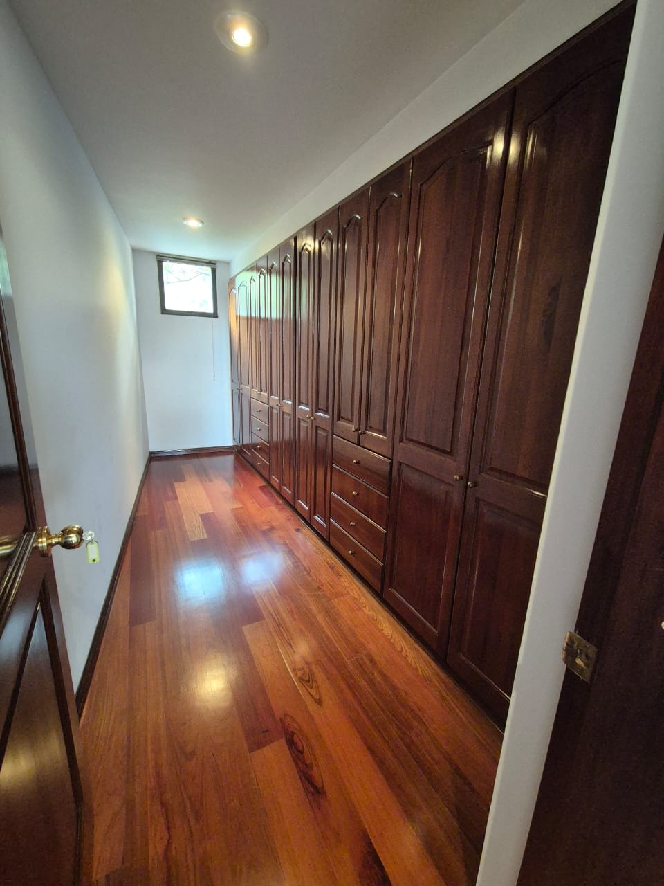 Apartamento en venta en Los Rosales, Bogotá · foto 7 de 24