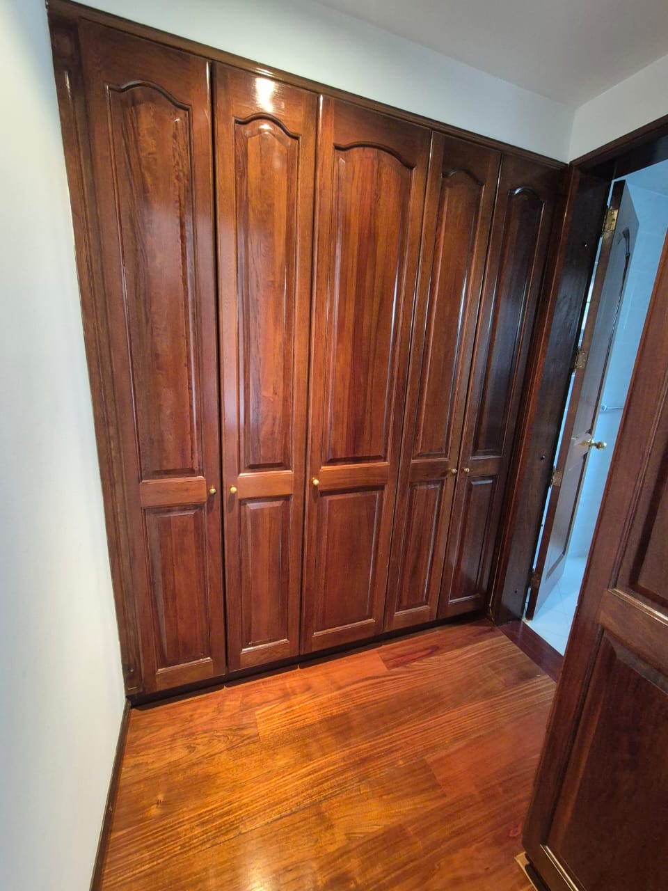 Apartamento en venta en Los Rosales, Bogotá · foto 18 de 24