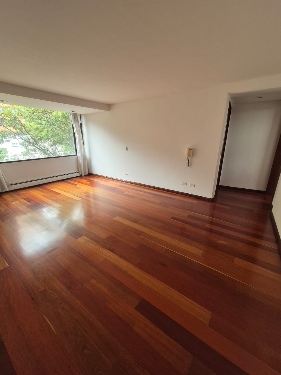 Apartamento en venta en Los Rosales, Bogotá · foto 23 de 24