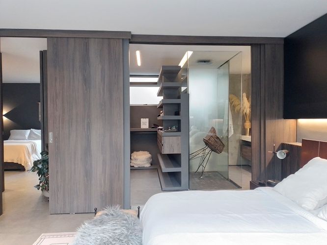 Apartamento de 2 alcobas en arriendo en El Poblado, Medellín, 145 m² · foto 5 de 18