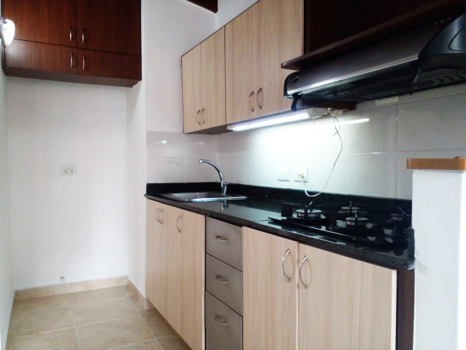 Apartamento en arriendo en Cumbres, Envigado · foto 5 de 17