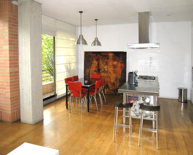 Apartamento de 1 alcoba en venta en Chapinero, Bogotá, 74 m² · foto 2 de 18