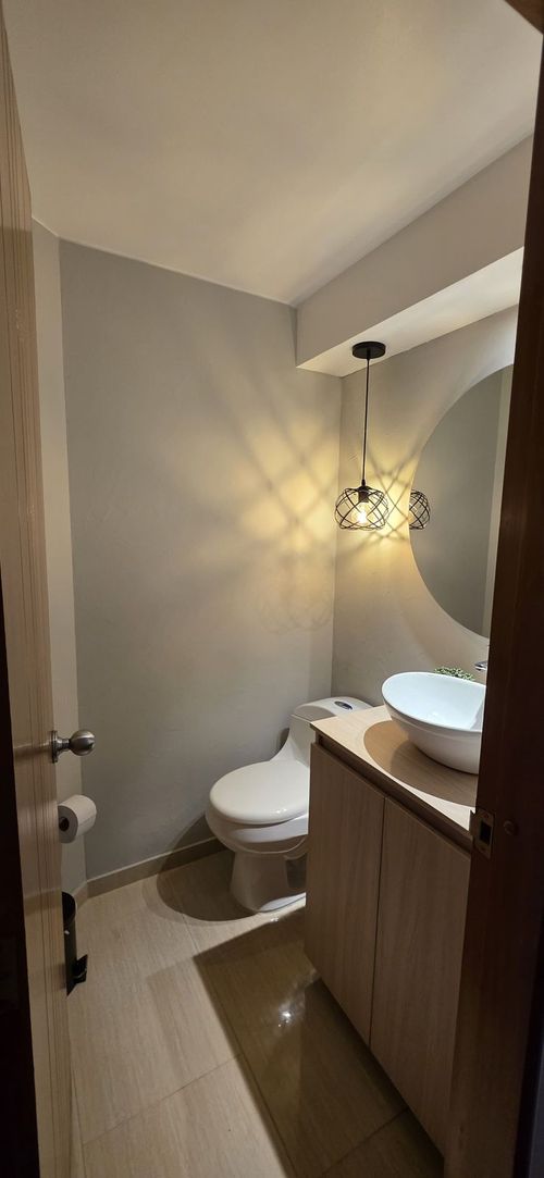 Apartamento de 2 alcobas en venta en Santa Barbara Occidental, Bogotá, 82 m² · foto 10 de 20