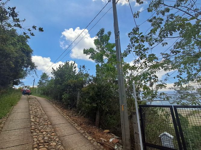 Lote en venta en Ruitoque, Bucaramanga, 733 m² · foto 2 de 13
