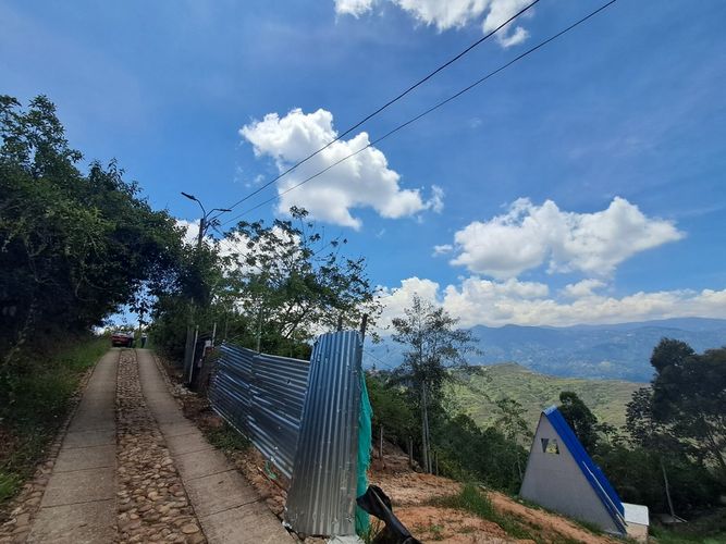 Lote en venta en Ruitoque, Bucaramanga, 733 m² · foto 3 de 13