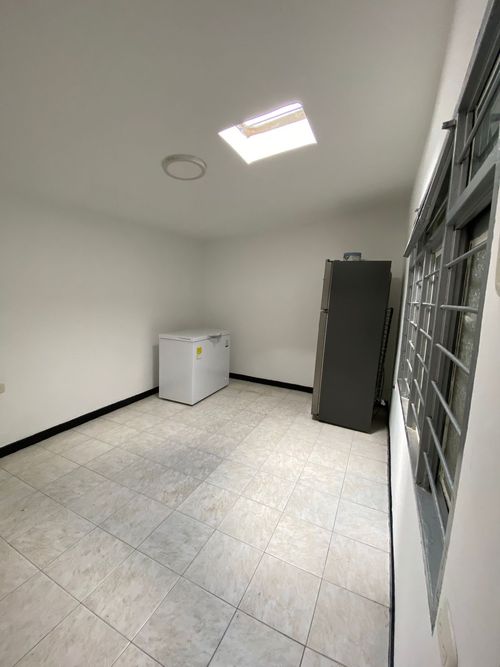 Casa de 3 alcobas en venta en El Dorado, Cali, 160 m² · foto 6 de 8