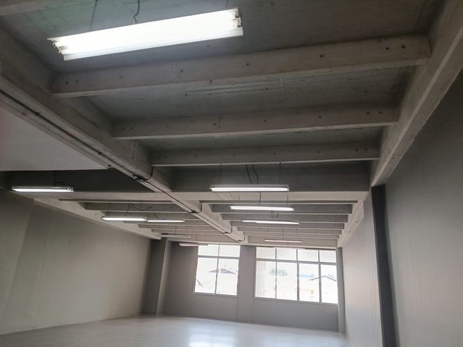 Oficina en arriendo en El Poblado, Medellín, 134 m² · foto 5 de 9