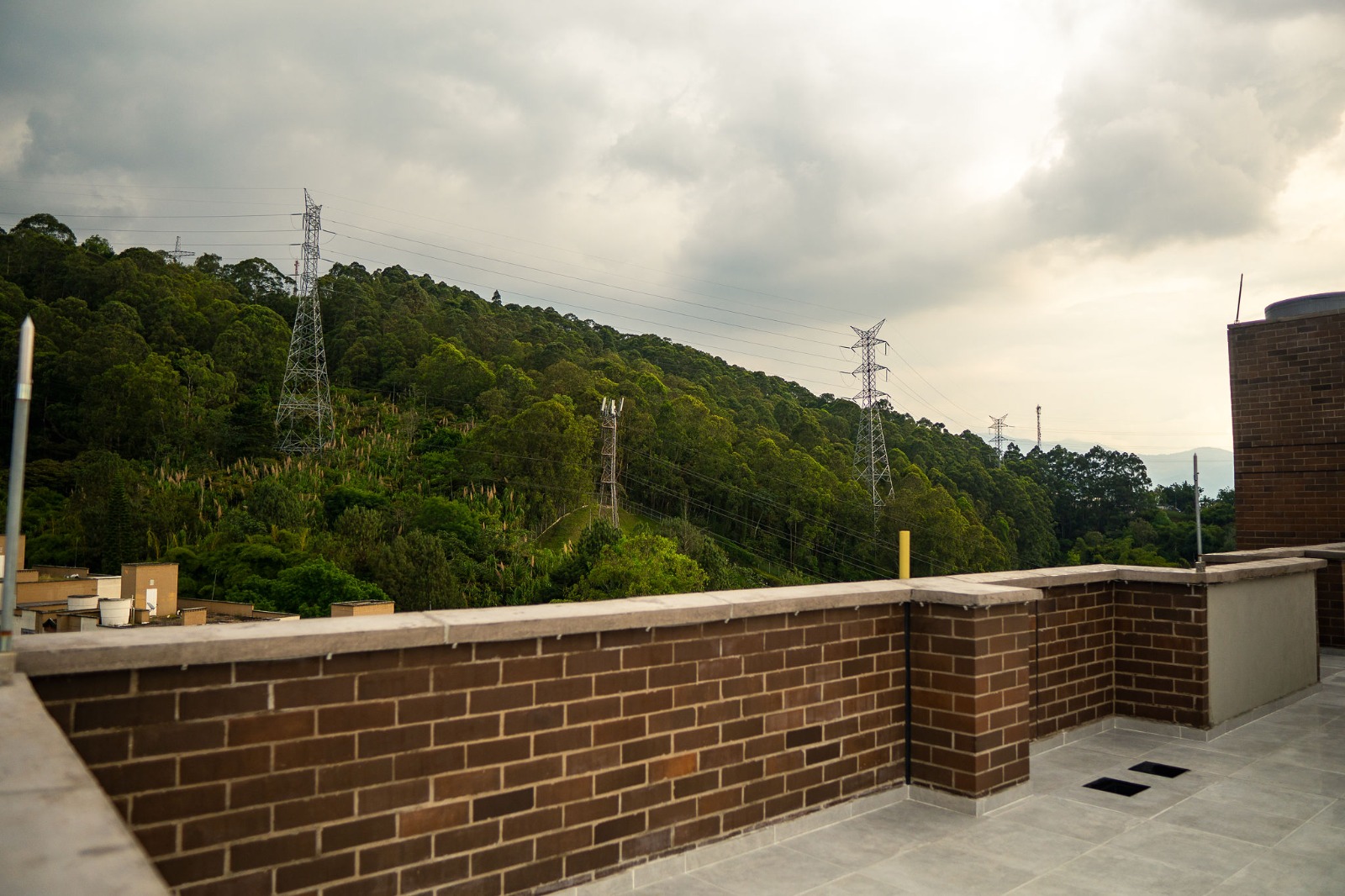 Apartamento en venta en Loma Del Indio, Medellín · foto 15 de 24