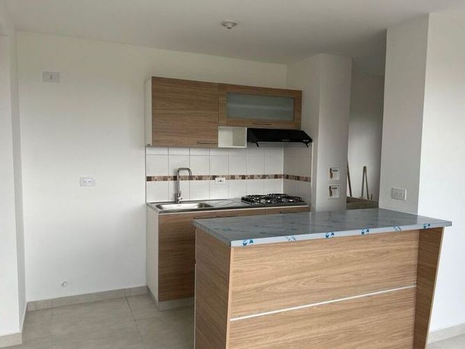 Apartamento de 2 alcobas en venta en El Porvenir, Rionegro, 56 m² · foto 3 de 22