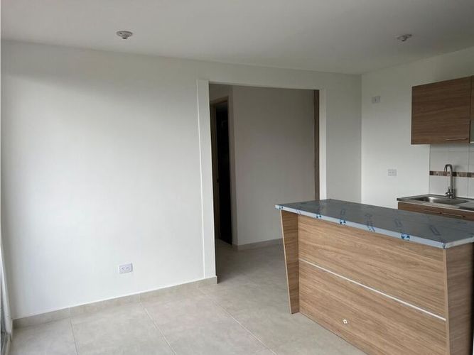 Apartamento de 2 alcobas en venta en El Porvenir, Rionegro, 56 m² · foto 4 de 22