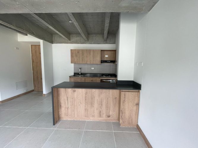 Apartamento en venta en Loma Del Indio, Medellín · foto 18 de 24