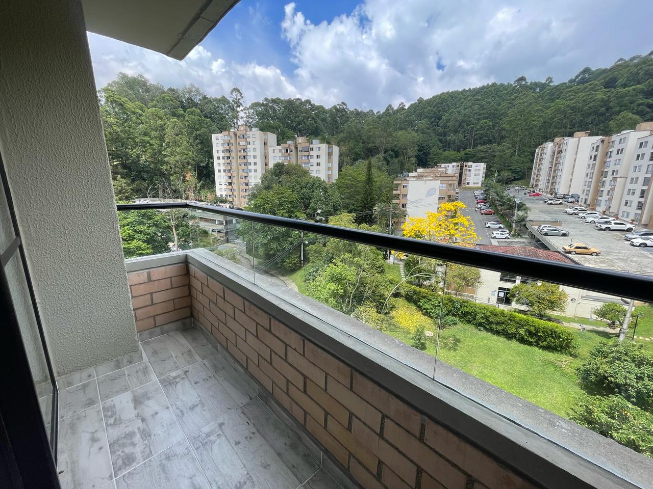 Apartamento en venta en Loma Del Indio, Medellín · foto 22 de 24