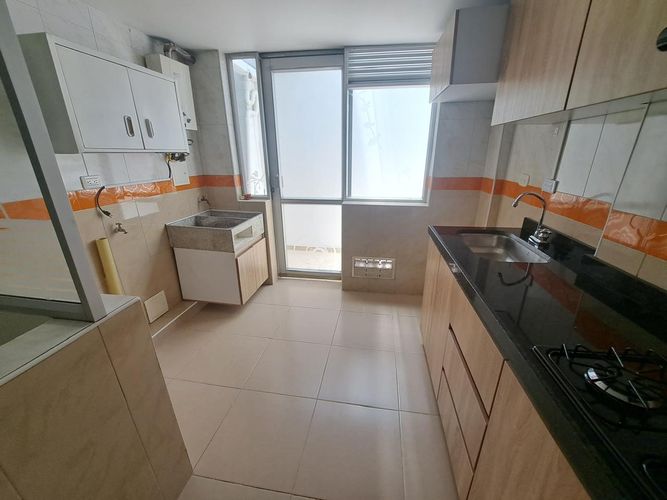 Apartamento de 3 alcobas en venta en Villa Claudia, Bogotá, 56 m² · foto 21 de 24
