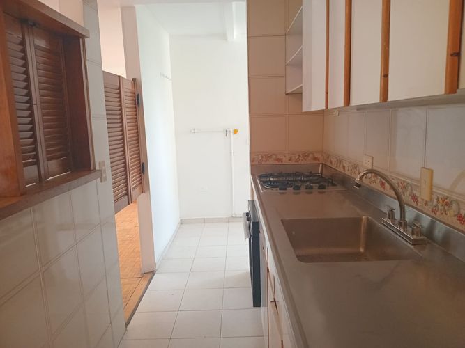 Apartamento de 3 alcobas en arriendo en El Poblado, Medellín, 98 m² · foto 4 de 18
